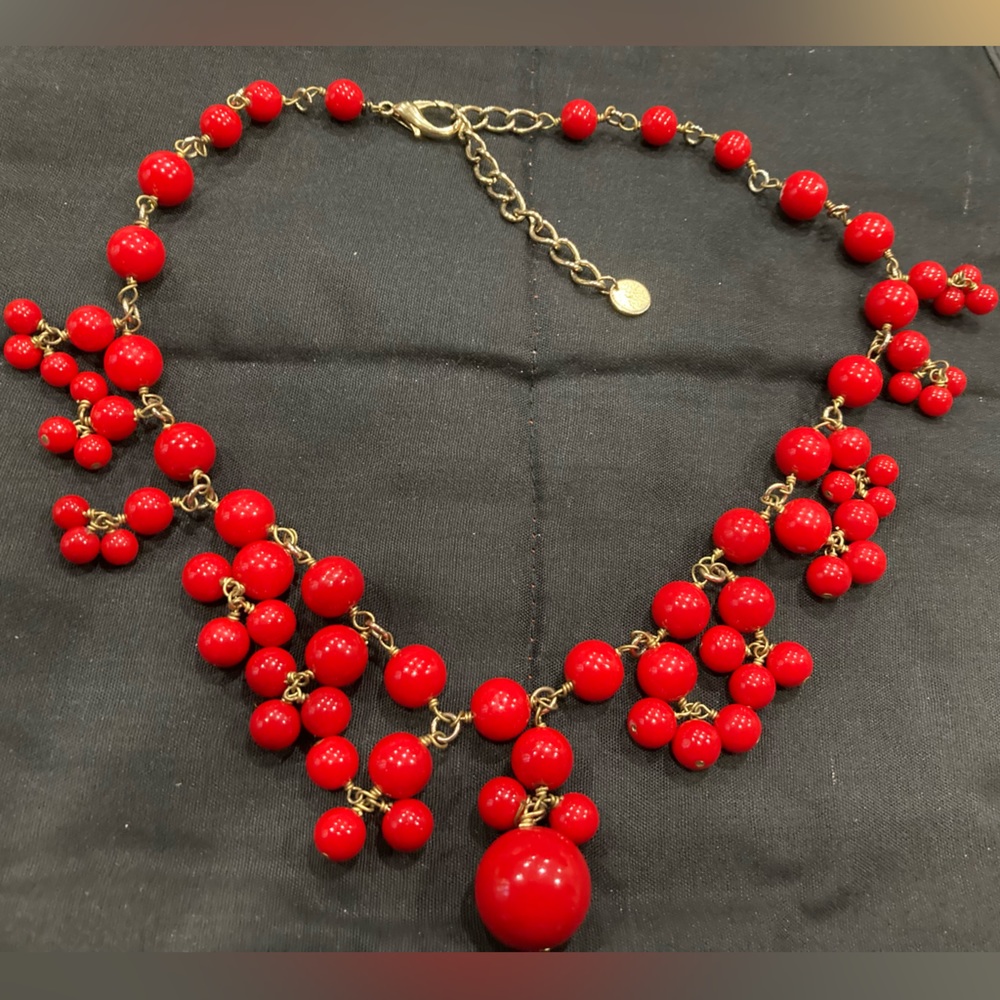 NWOT Red Beads Cascaded Statement Necklace